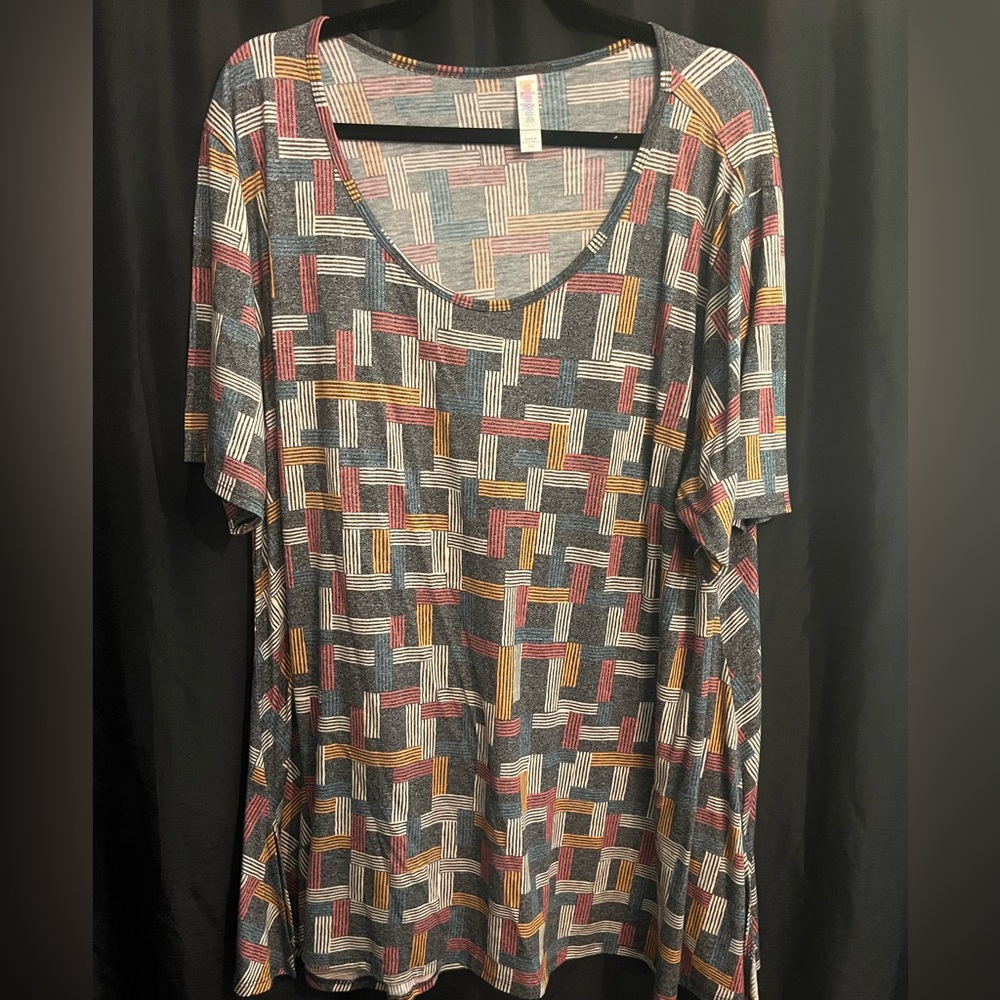 LuLaRoe T-Shirt